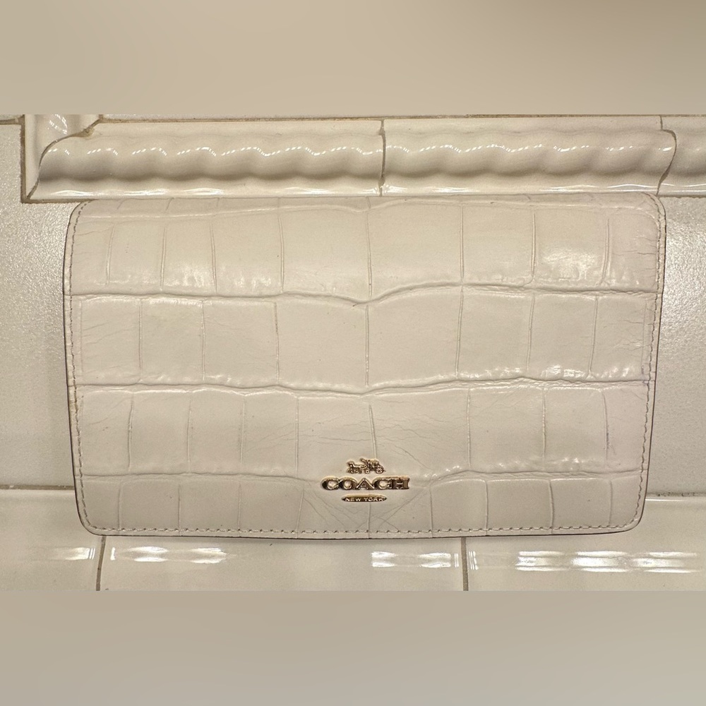 Coach Wallet Leather Crocco Cream/Grey(tinge) 8x5 1/4x1 1/4 in Good Condition